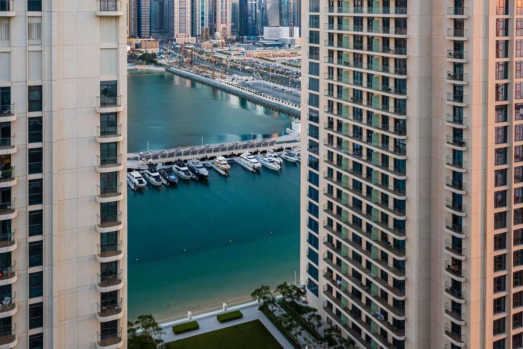 Apartment 1br Isle T1 Marina View